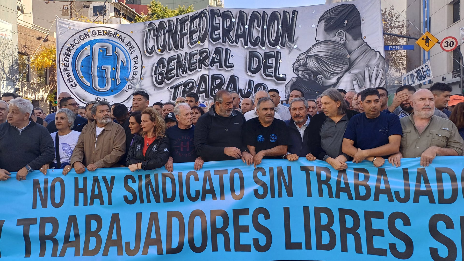 Qué gremios confirmaron paros para acompañar la movilización de CFK