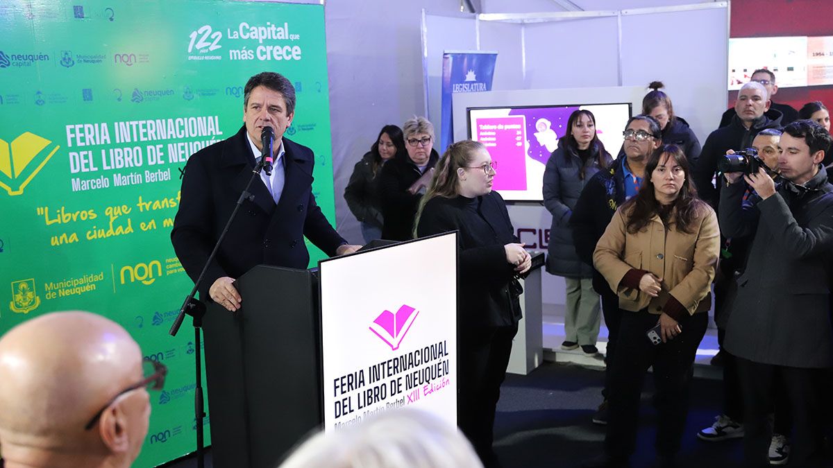 La Feria del Libro de Neuquén 2026 arrancó con más de 100 stands y 600 actividades
