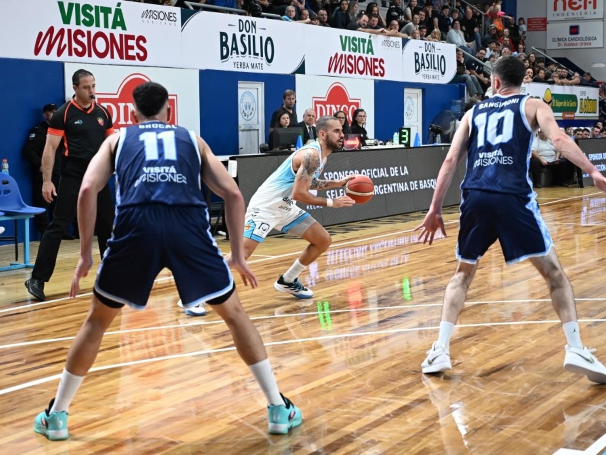 Racing de Chivilcoy ganó en Misiones y complicó a Oberá en el inicio de la Liga Nacional